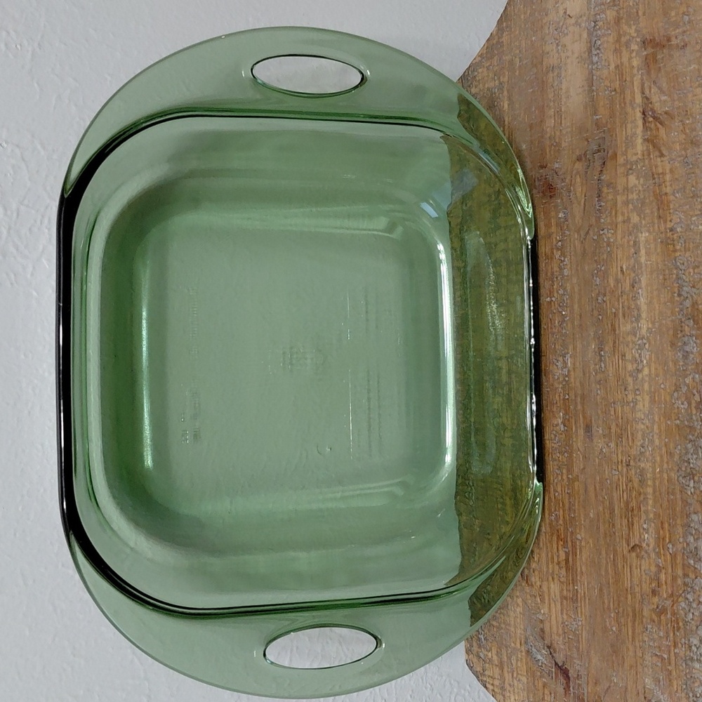 Anchor Hocking Green 2 Quart Baking Dish